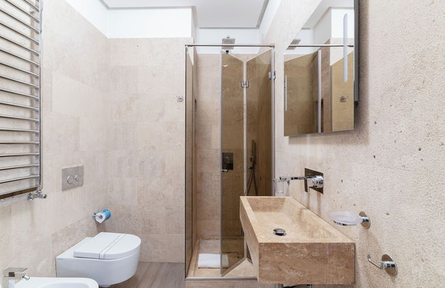 Brera Apartments in City Center - Photo 47