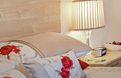 York Apartment Conway Cottage - Photo 2