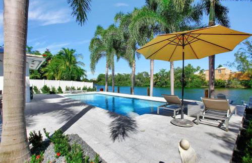 Lakefront Family Fun Home with Private Dock 3BR 2B - Foto 69