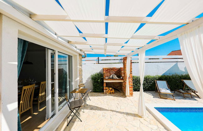 Villa With Private Pool and Terrace - Foto 25