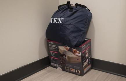 Gorgeous High-Rise On The River - Foto 11