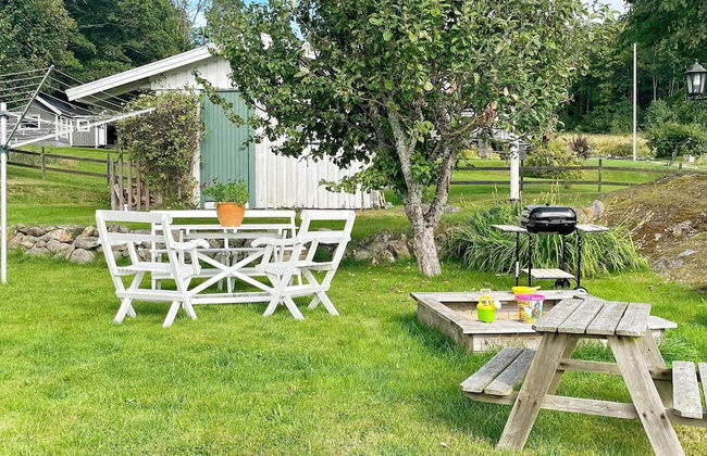 5 Person Holiday Home in Ljungskile - Foto 10