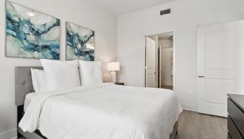 Modern Stylish Suite Design District Dallas - Foto 2