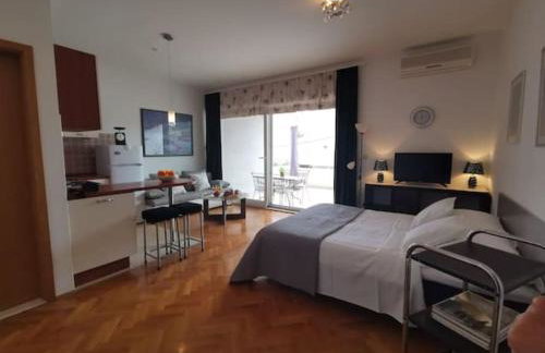 Maia's Beach Studio Žnjan - Photo 7