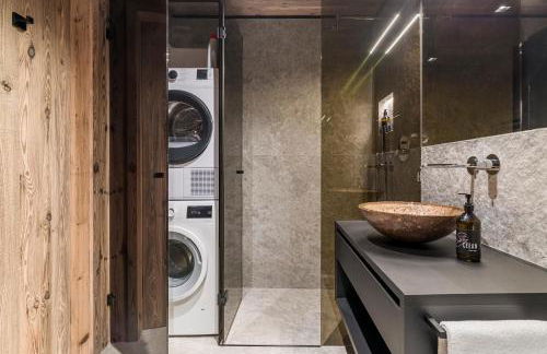 Stay COOPER I DIAMANTIDI Lodge - Modern Mountain Chalet in the Dolomites - Photo 16