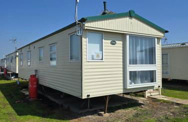FI005 Loomy Escapes Caravan at St Osyth Beach Essex - Foto 2