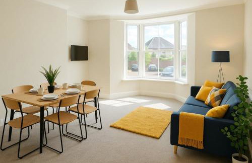 Cozy 2-Bed Ground Floor Flat with Parking - Foto 3