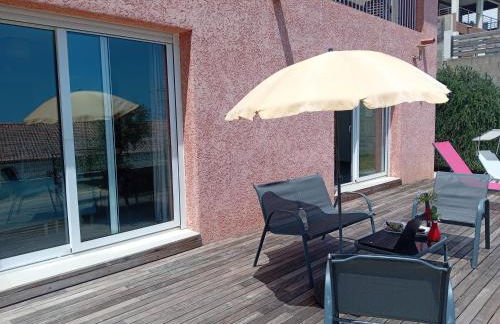 Haute-Corse Bas de villa , 2 chambres de 70 m2 , vue mer , jardin et terrasse - Foto 7