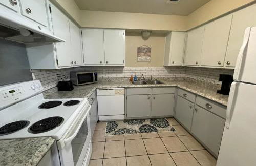 Best Location in CS! Amazing Apartment - Foto 25