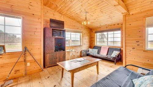 Peaceful Wells Retreat with Deck and Water Views - Foto 4