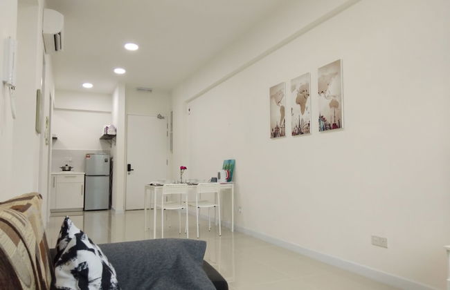 Suria Next To Desa ParkCity - Photo 13