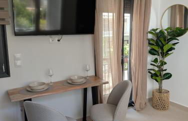 Eriad Patras - Calm Luxury Stay In The City Centre - Photo 4