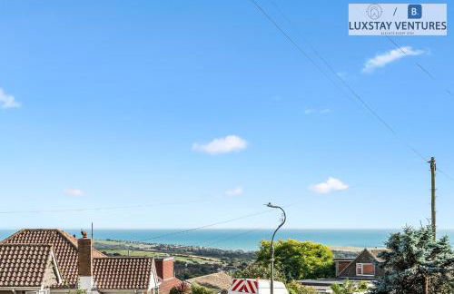 Spacious 3 Bedroom Brighton Home - South Downs - Stunning Sea Views - Garden - Pool Table - FREE Parking - Foto 28