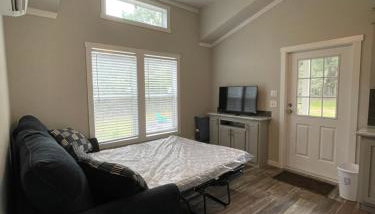 Charming Tiny Home! Close to Oxford, Sardis Lake, Safari Animal Zoo - Foto 5