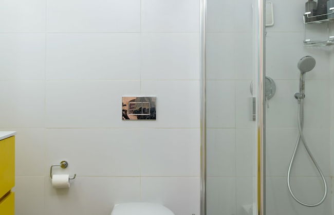 Vintage & Chic with Patio by FeelHome - Foto 23