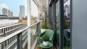 City of London 2BR Penthouse with Stunning Terrace View & Air Condition - Foto 3