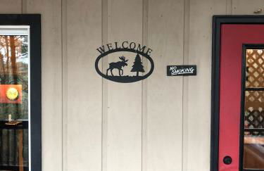 Mountain-top Cabin Get-away with Hot tub and a View - Foto 42