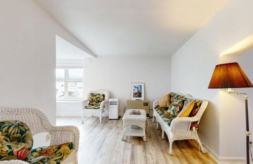 Ocean Breeze Condo - Foto 7