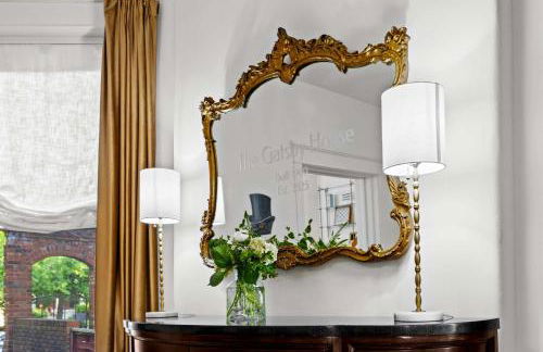 Gatsby House Mansion w Game Lounge & Hot Tub - Foto 57