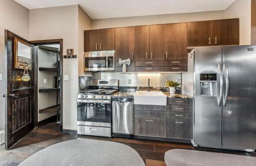 Treehouse 1BR with Hot Tub home - Foto 14