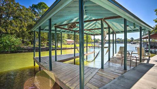 Cedar Creek Lake Home Private Dock and Hot Tub - Foto 2