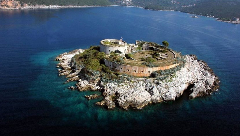 Incantevole tour privato in riva al mare: Herceg Novi, Grotta Azzurra e Mamula - Foto 2