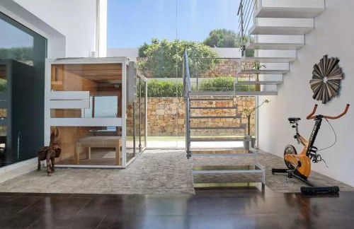 LUJOSA VILLA PISCINA 25 METROS SUIT 60m2 SPA SAUNA - Foto 14