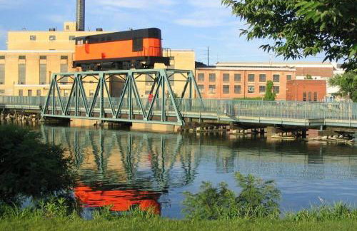 Beautiful Craftsman Style Home w/ Fenced Yard - Foto 40