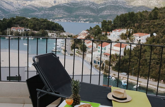 White Cloud Apartments - Photo 22