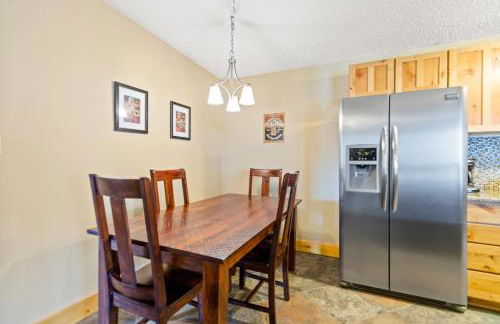 Rocky Mountain Escape with Vista View - Wildernest - Foto 3