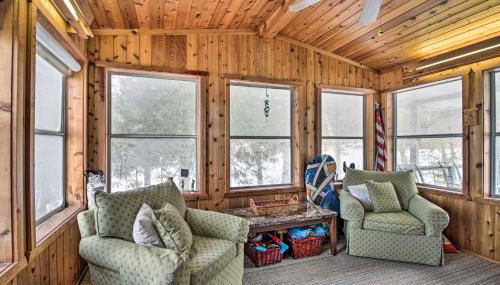 Cabin Getaway with Private Dock, Walk to Trail! - Foto 2