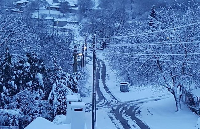 Inviting 4-bed Villa in Dolishte - Foto 14