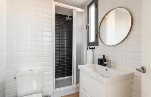 Sagrada Familia Apartment by Olala Homes - Photo 15