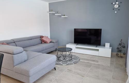 Apartment Gajo with swimming pool near Split - Photo 26