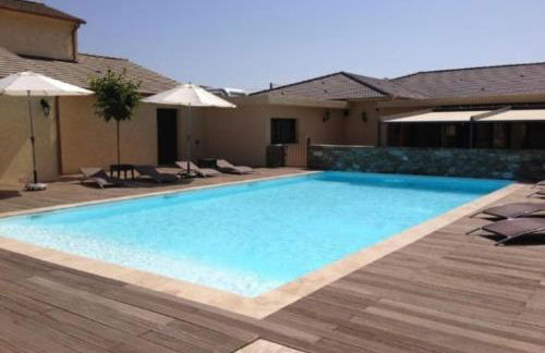 Soleil, Piscine, Parking et Bienvenue à Sisco - Foto 2