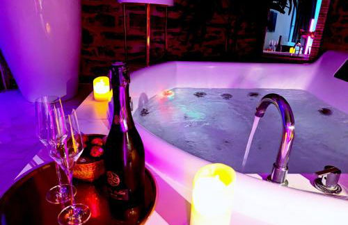 Le Lovt - LOVE ROOM NANTES - Foto 1