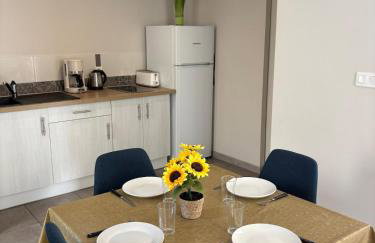 Les Glaneuses - 2 logements en centre bourg de 2 à 4 personnes à 3 min du Puy duFou - Foto 10
