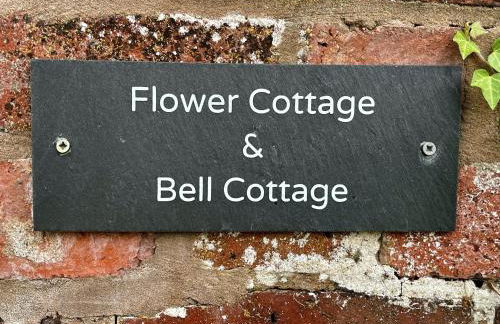 Flower Cottage by Ludlow Castle with Onsite Parking - Photo 41