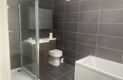 Spacious City Centre Apartment near Lakeside - Foto 5