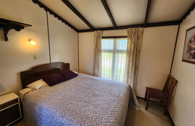 Manapouri Holiday Park - Foto 8