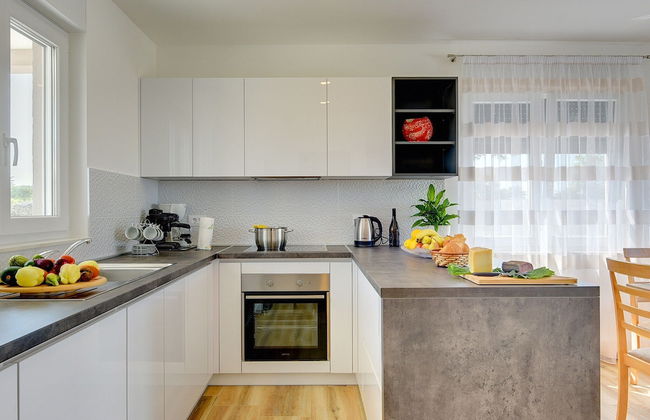 Villa in Kanfanar With Swimming Pool - Foto 7