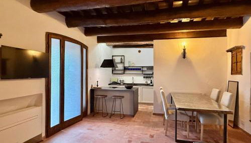 Exclusive House Inside Historic Fortress - Foto 3, stove