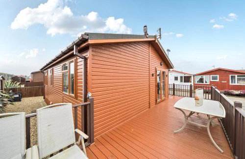 2 Bed Cabin - Sleeps 4 - Pets - 5 min to Beach - Foto 13