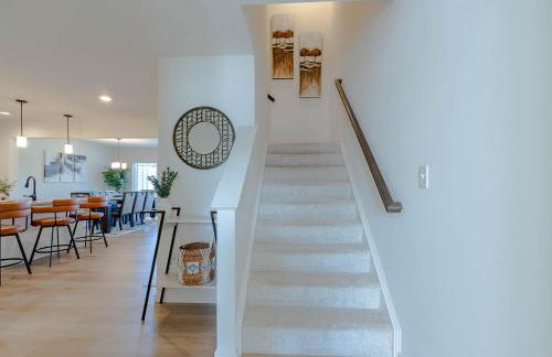 The Cobbin Luxe, Luxe Stay Minutes from Penn State - Foto 23