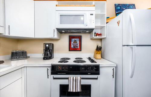 Mountainside Condo #307 - Photo 10