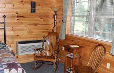 Flintstone Luxury Cabin for Fun Maryland Getaways - Foto 5