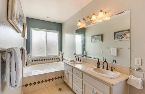 6 Mi to Dtwn Pasadena Home with Patio and Yard! - Foto 16