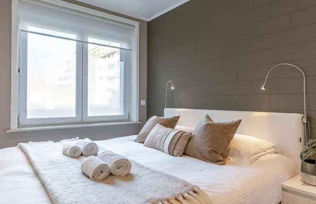 Modern Apartment in Heart of Knokke With Terrace - Photo 4