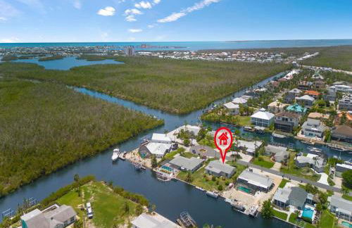 Salty Sunrise by Distinctive Beach Rentals - Foto 51