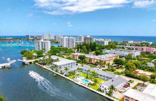 Waterfront Getaway | Pool, Hot Tub & Gym - Photo 2